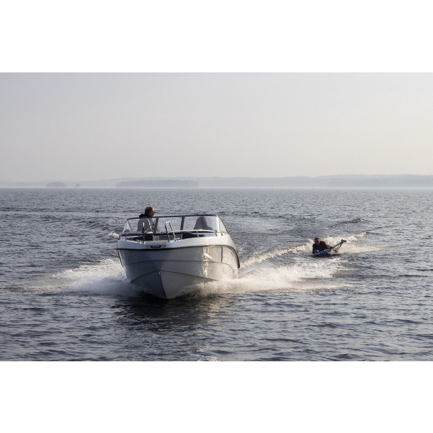 Bow rider AMT 210 BR 5